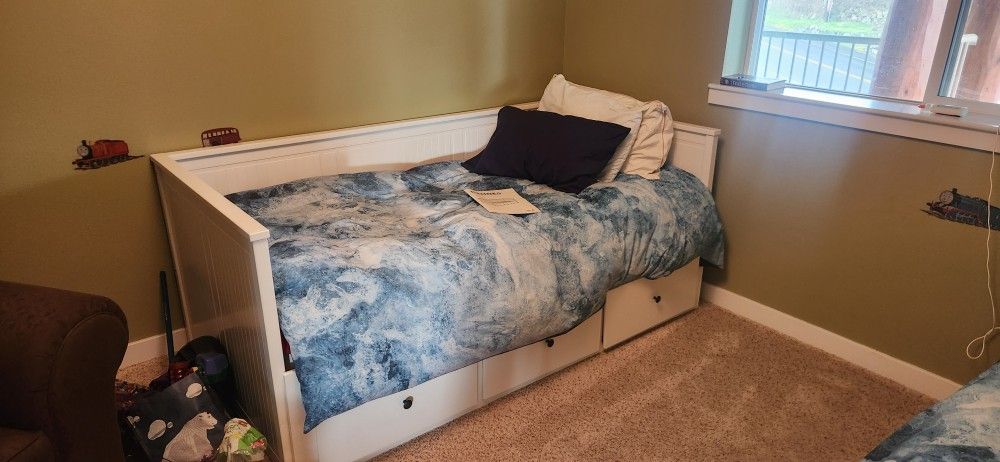 Ikea Twins Beds
