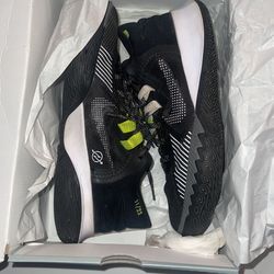 Kyrie Flytrap V