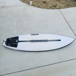 Surfboard 