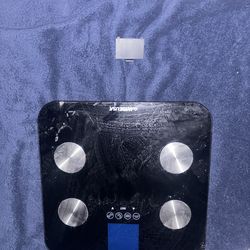 black digital body fat scale GoWiseUSA battery operated