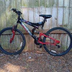 Mongoose XR75 21 Speed Mountain Bike 