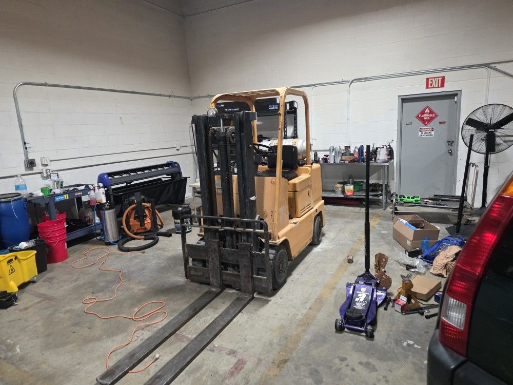 Forklift