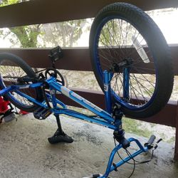 Two Bikes 50 Each Or Bundle For 75