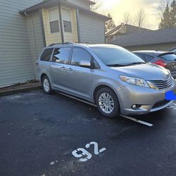 2017 Toyota Sienna