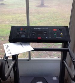 Keys 8800 treadmill sale