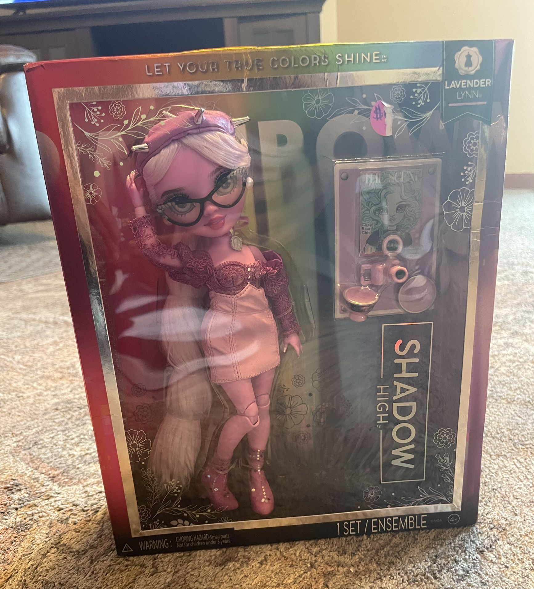 Rainbow high shadow doll lavender Lynn