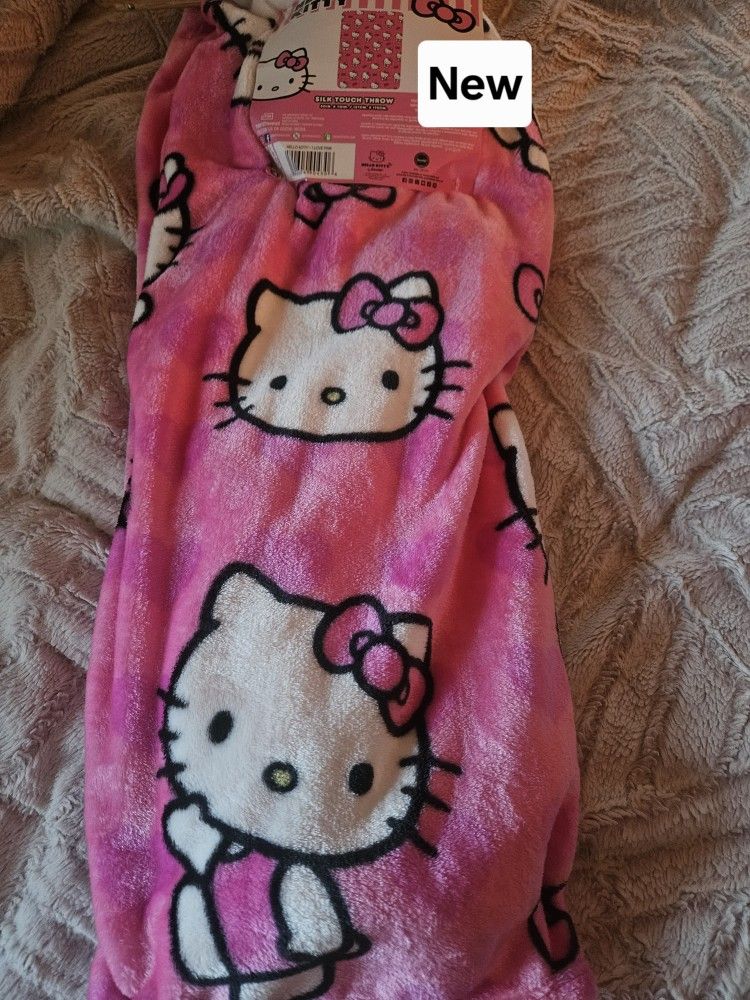 Hello Kitty New Blanket