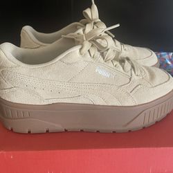 Toasted Almond Pumas NEW ***