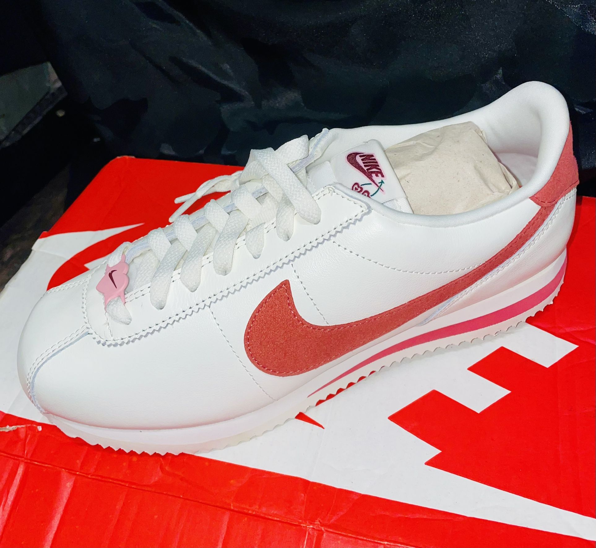 Nikes limited edition Shoe Size Valentine's Day
