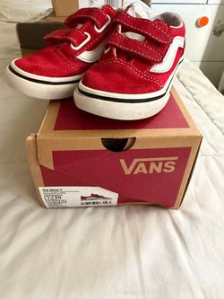 Toddler shoes size 7.5