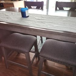 Kitchen Or Dining Table
