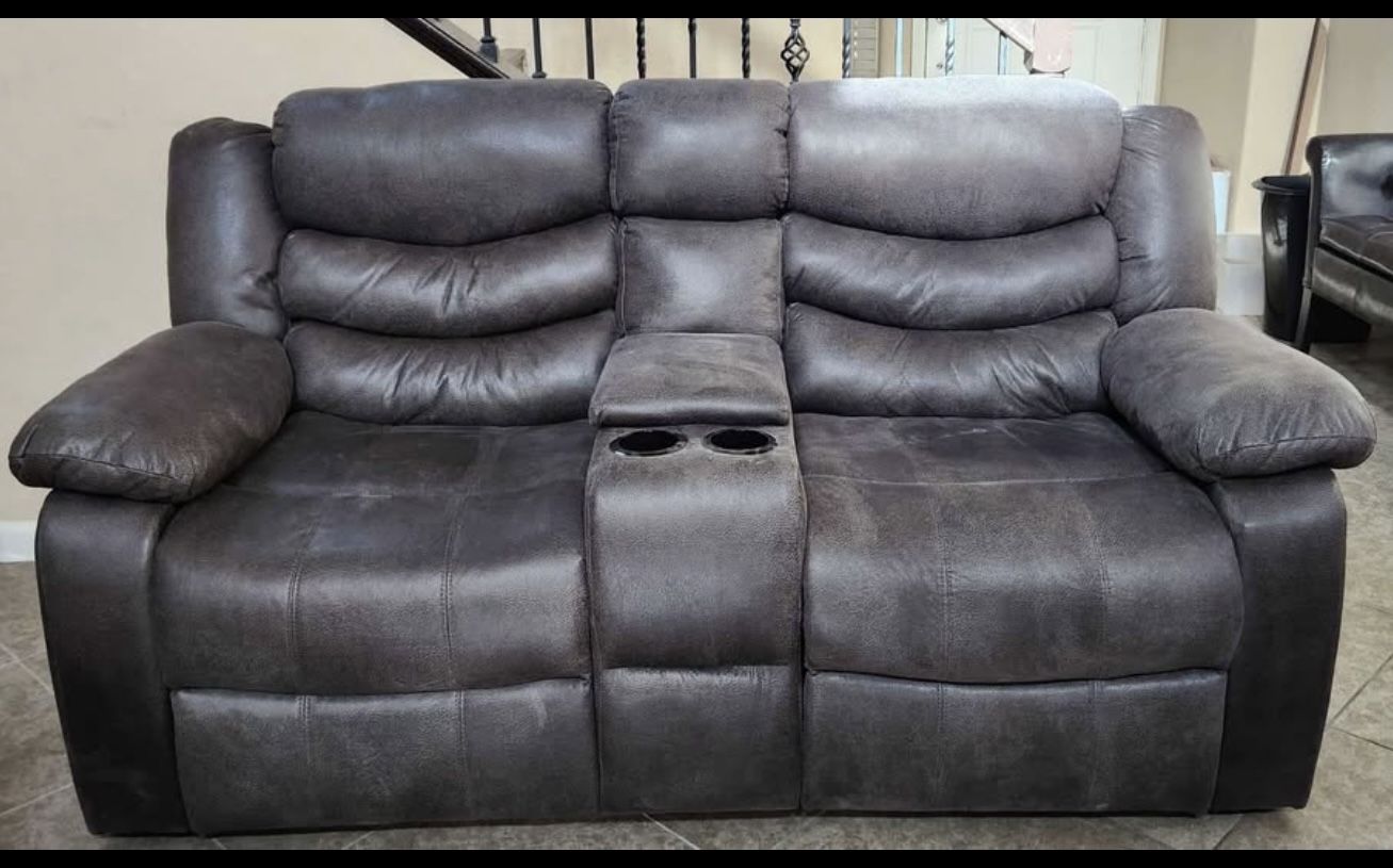 Reclining Loveseat