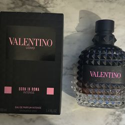 Valentino Born In Roma Intense Cologne 3.4 Oz