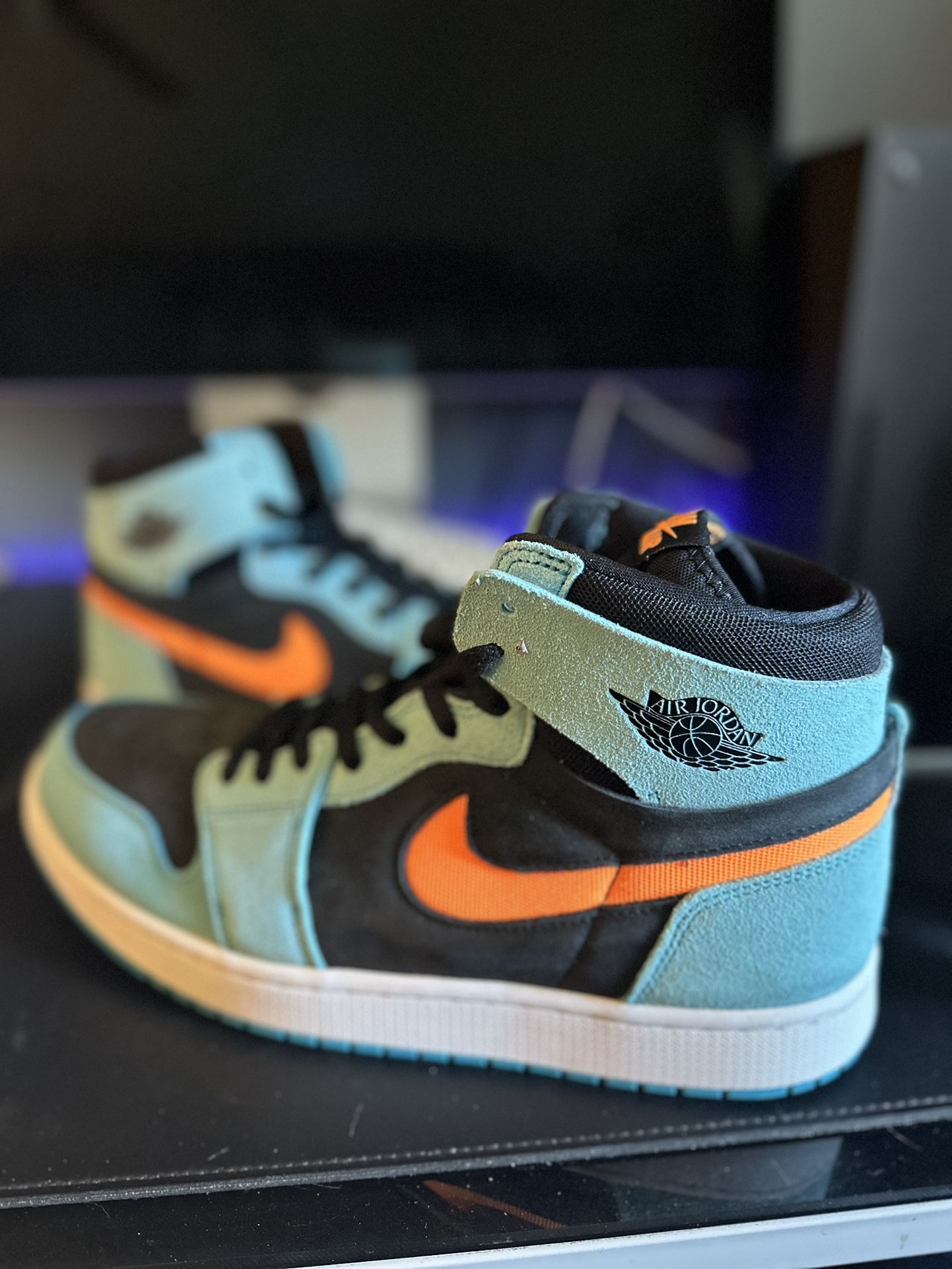 Air Jordan 1 High CMFT 2 Size 12