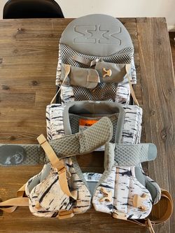 Minimeis Shoulder Carrier in Black/White Grey (Never Used)