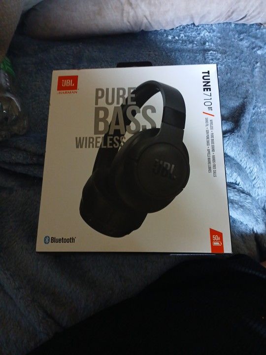 JBL Tune 710bt Pure Bass Wireless Headphones