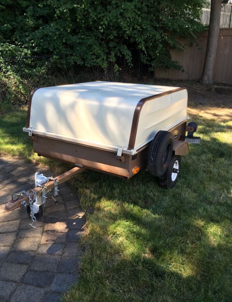 Sears Allstate Clamshell Utility Trailer