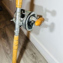 Vintage Penn Senator True Temper Fishing Rod and Reel Combo