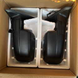 Dodge Ram 1500 Mirrors Left And Right. Both Perfect Condition Fit 2009-2018 