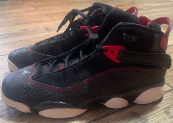 Jordan size 5.5Y