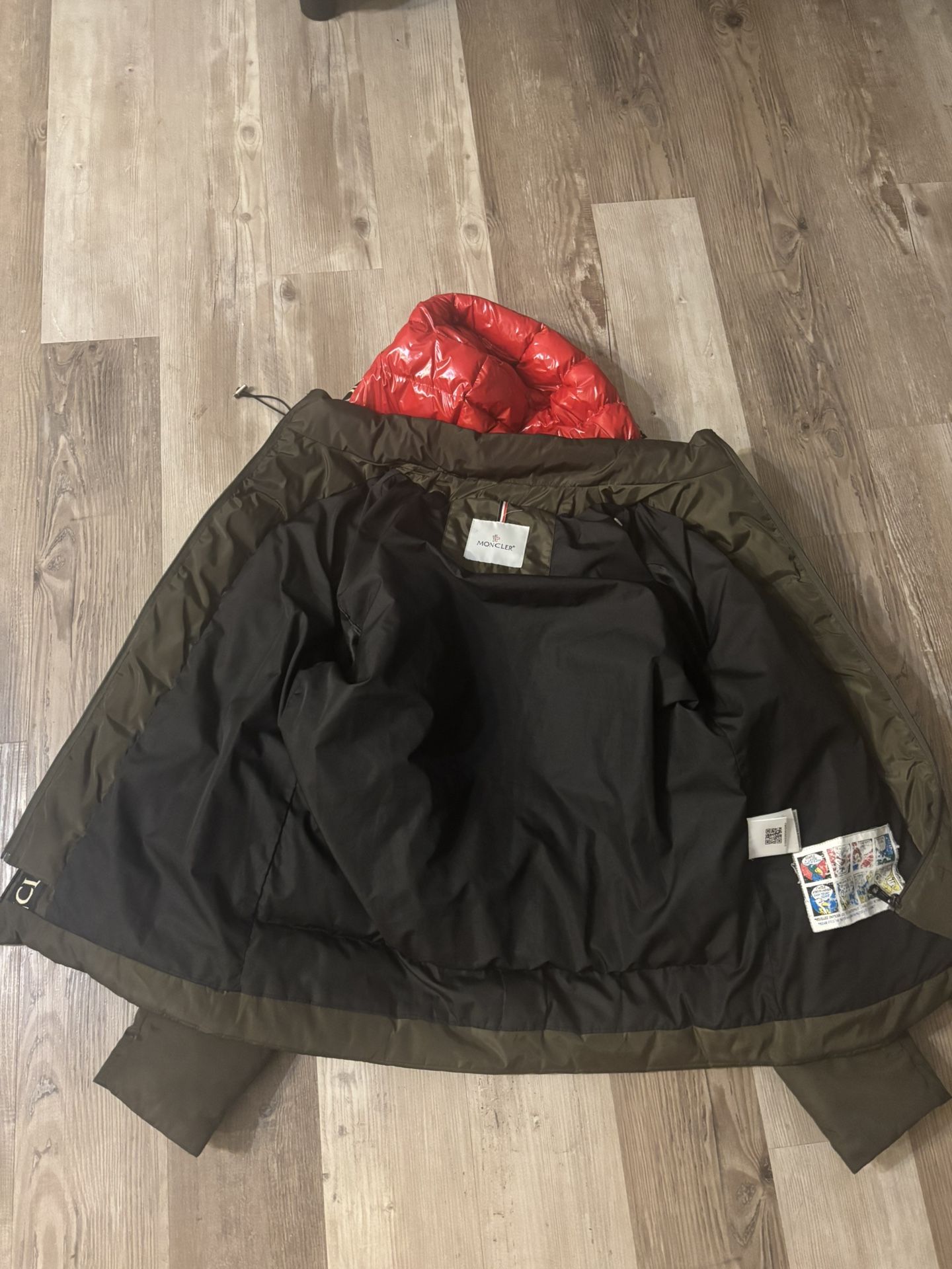 Moncler puffer jacket Size L .