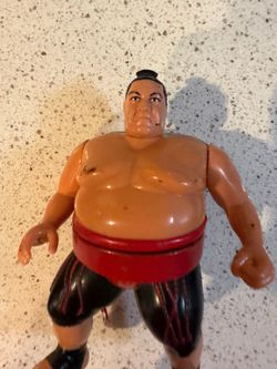 wwe wwf yokozuna hasbro action figure