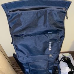 Thule Covert DSLR Backpack
