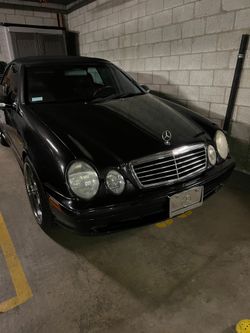 Mercedez benz clk 320