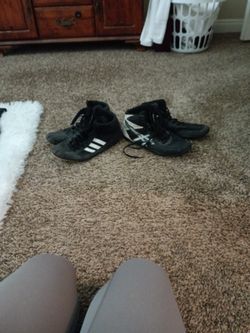 Used Wrestling Shoes Women's