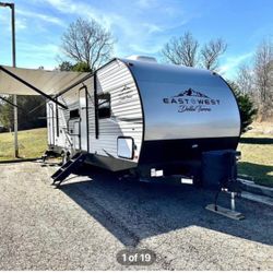 2021 East To West Della Terra 271BH Travel Trailer RV