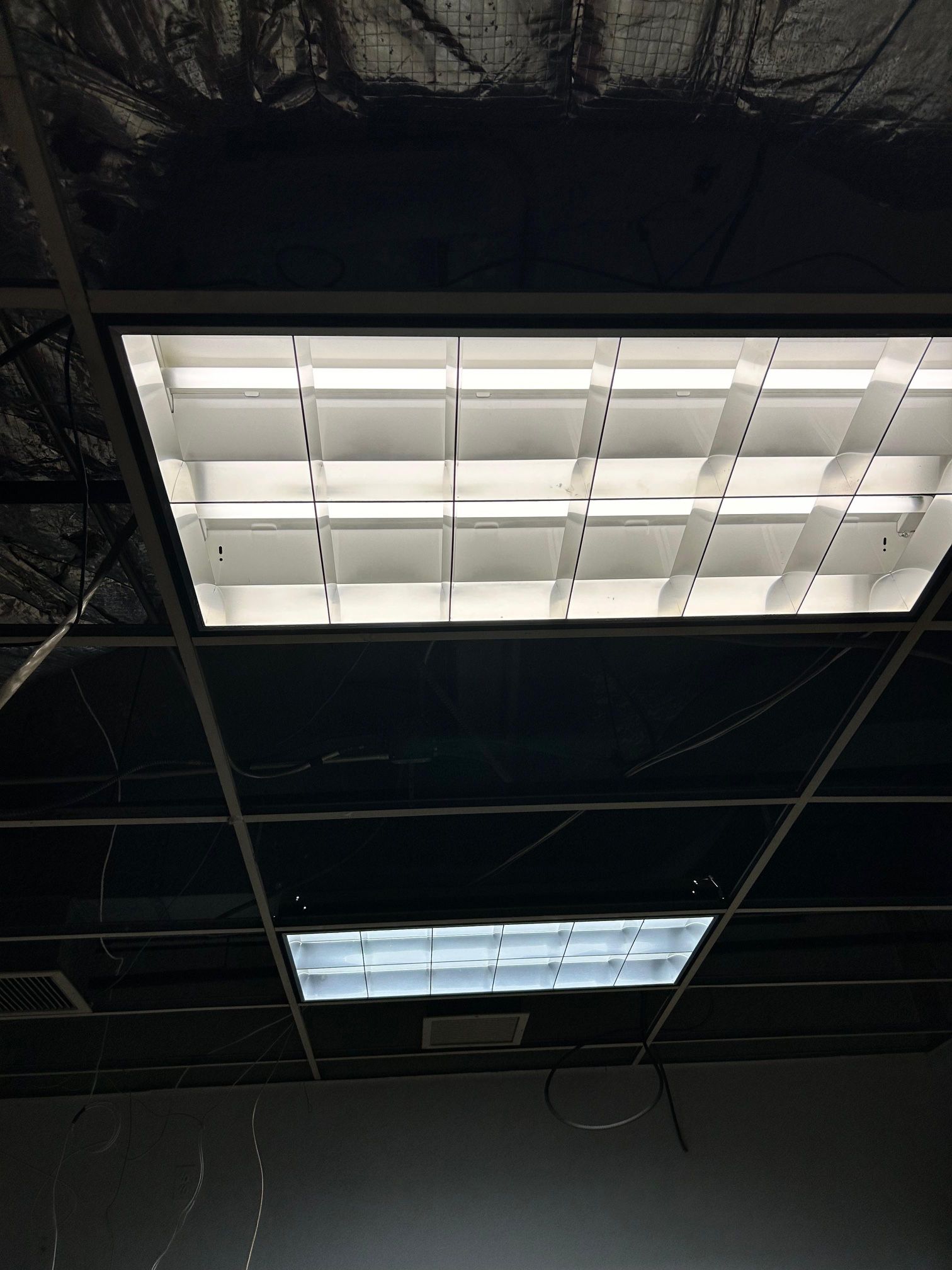 commercial fluorescent troffer light fixtures