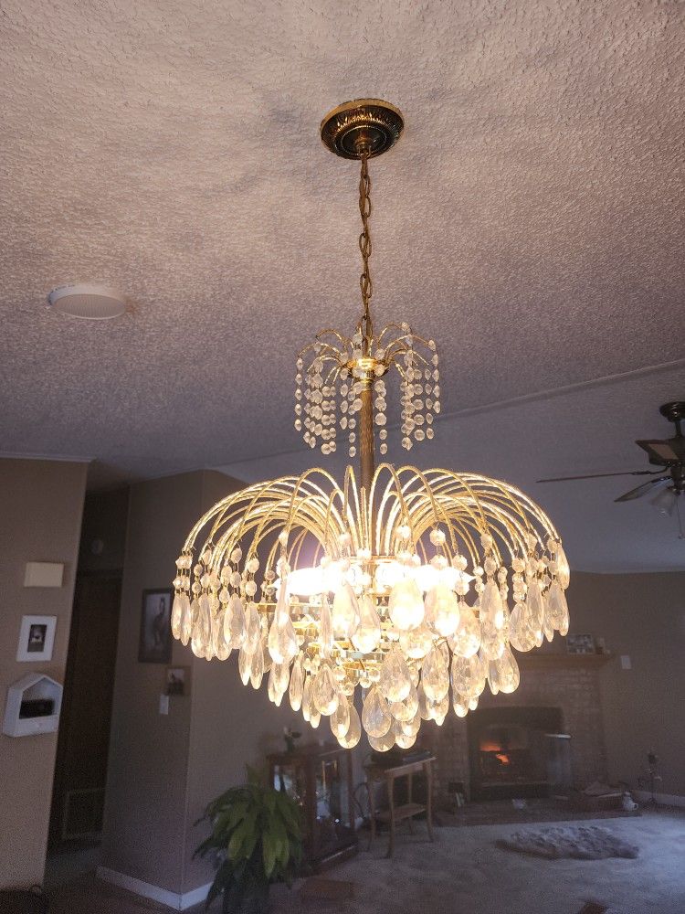 Chandelier