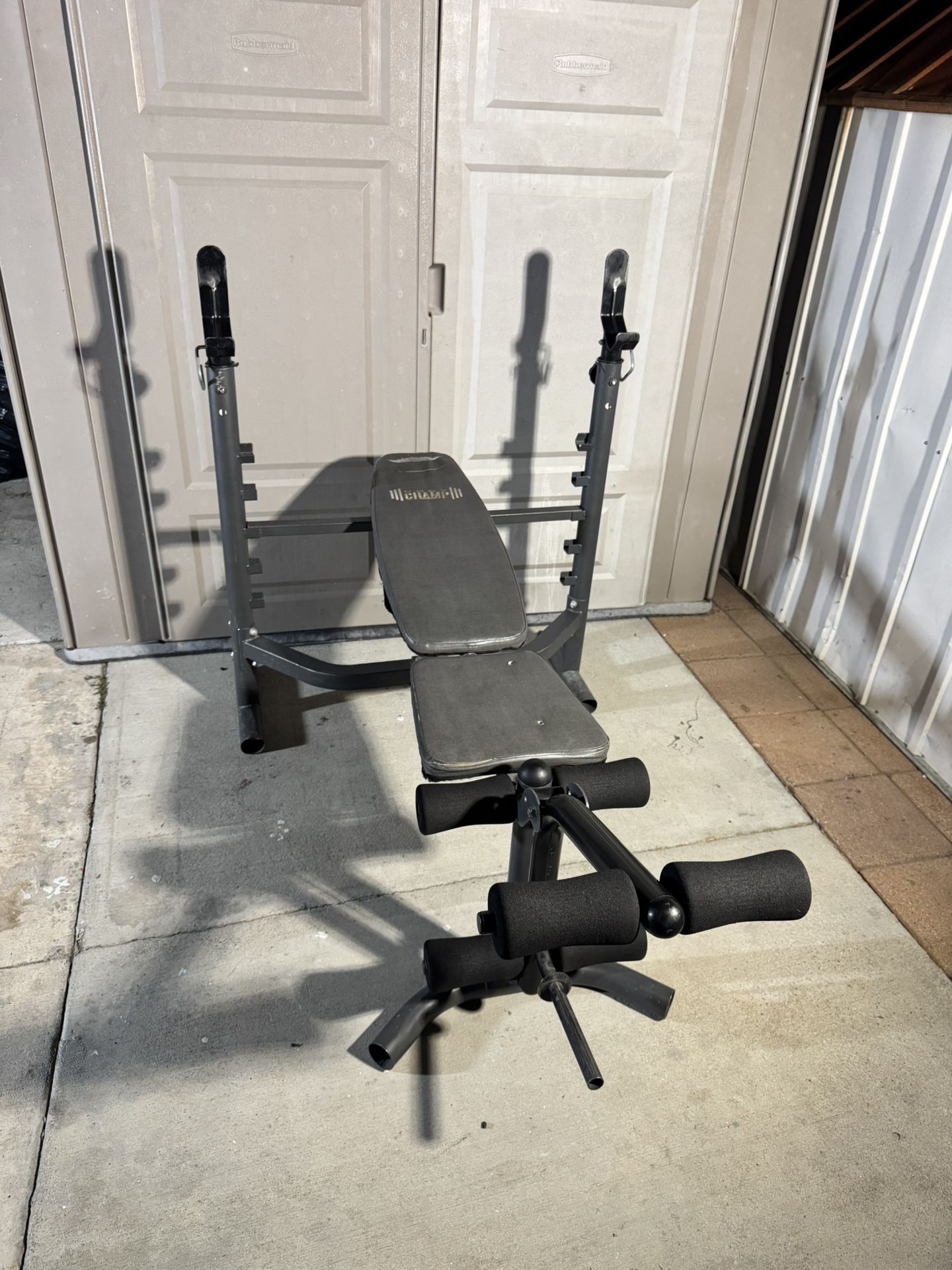 Weight Bench