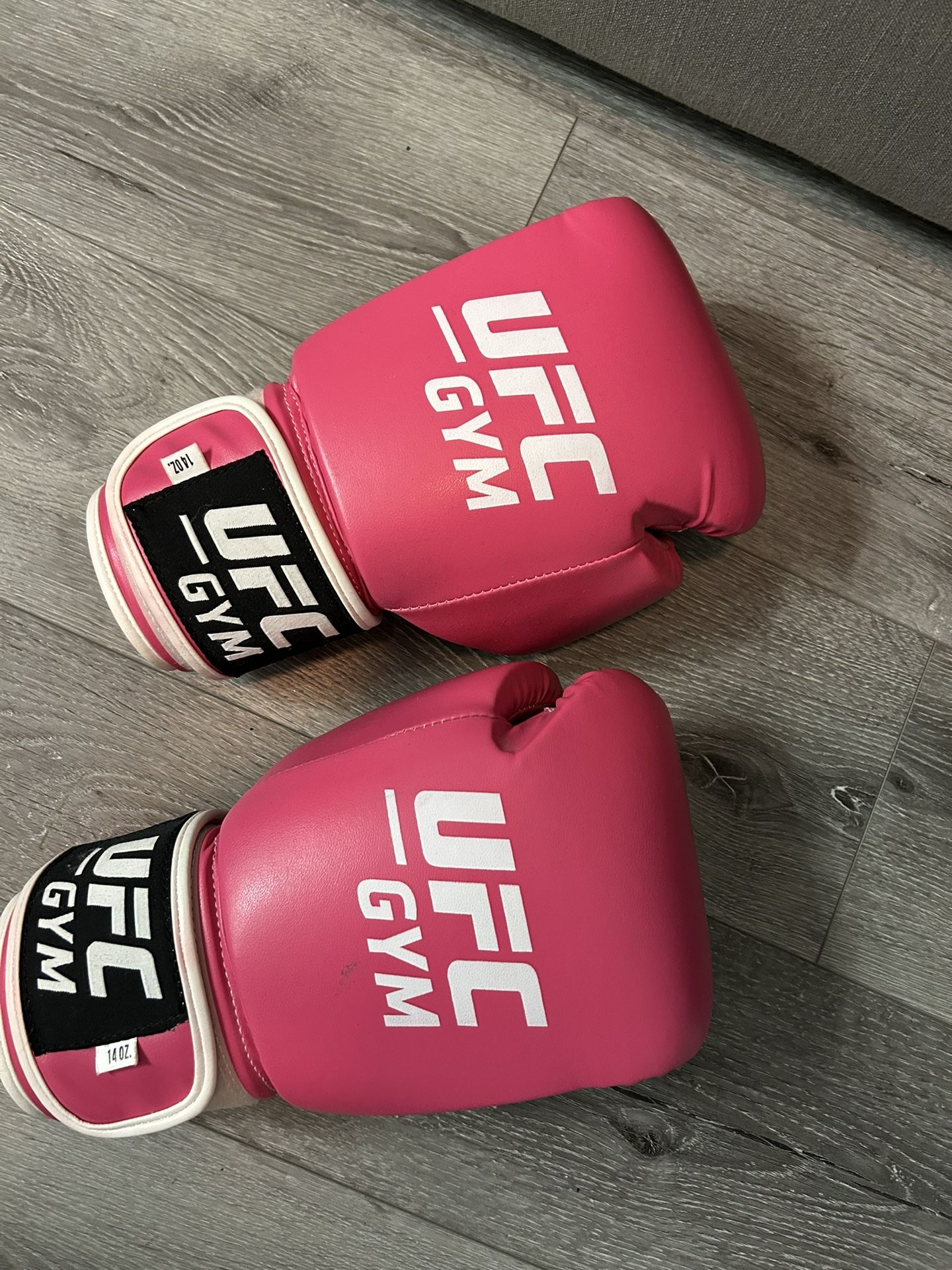 UFC Gloves