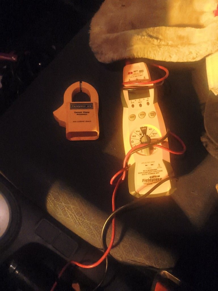 Field Piece  Electrical Tester With Attachment 