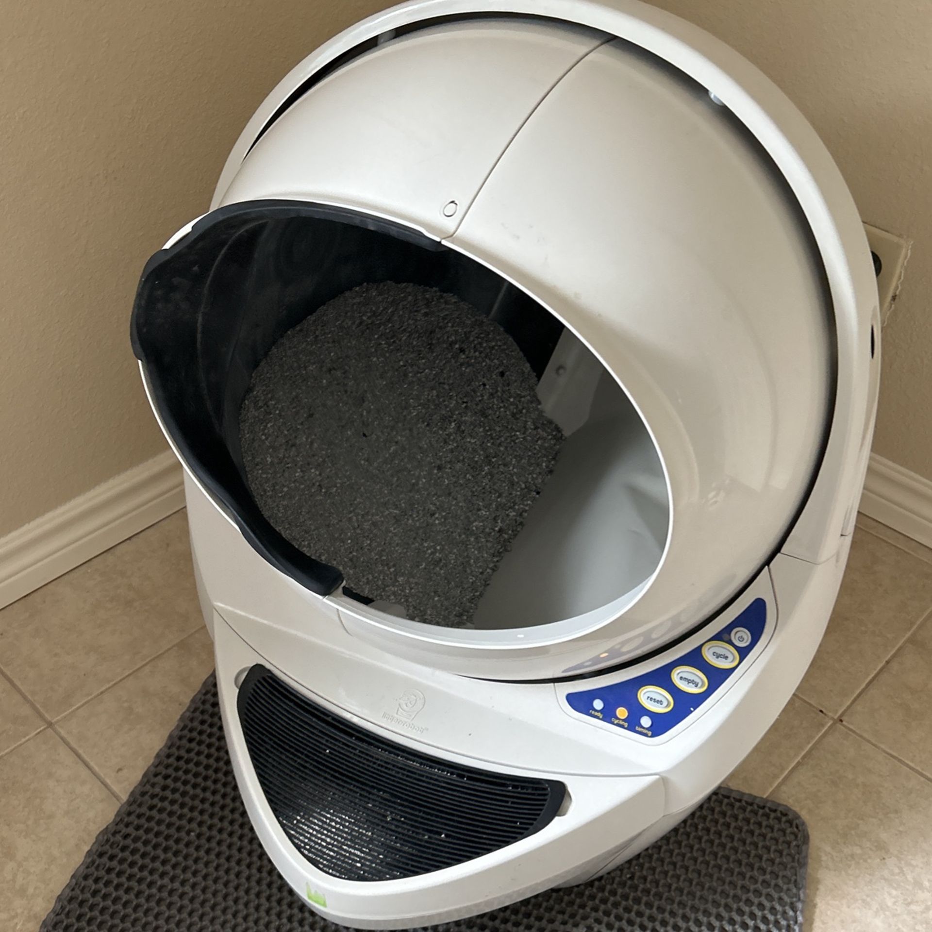 New Cat litter Litter Robot3 