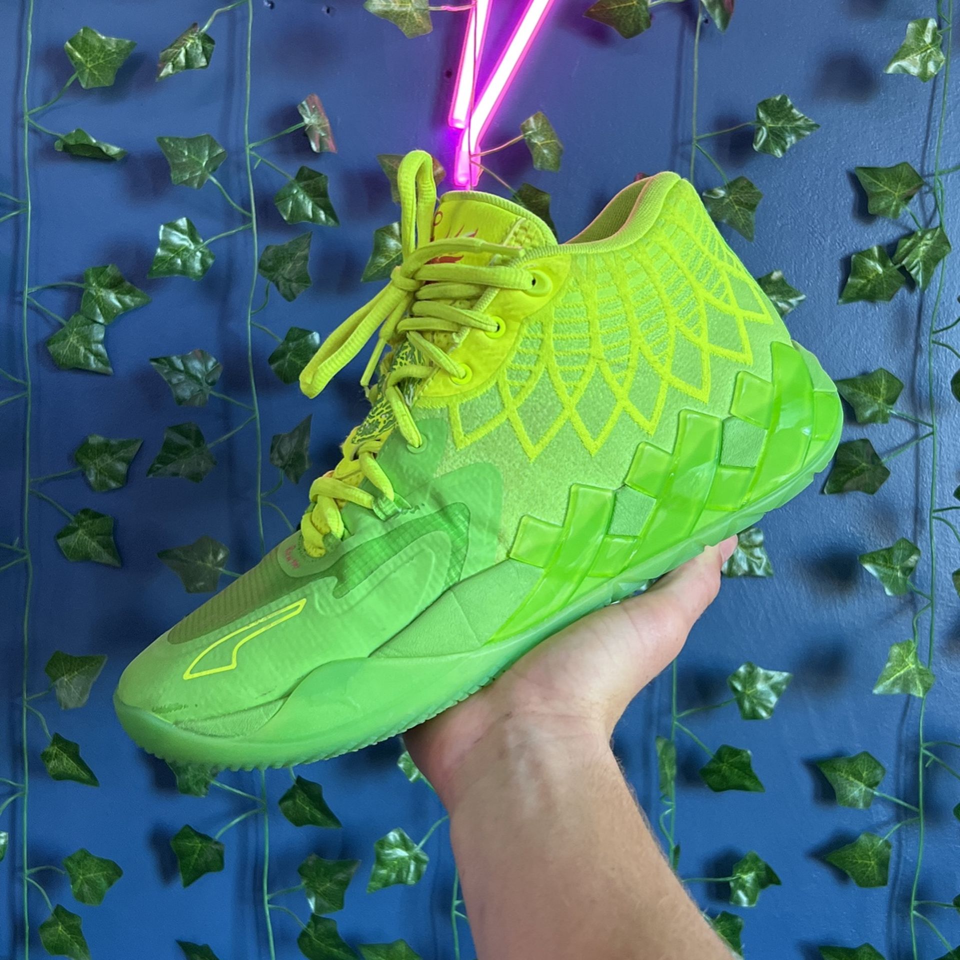 Puma Mb.01 “rick and morty” size 11.5