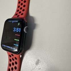 Apple Watch SE
