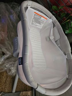 Baby bassinet and baby bouncer seat