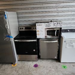 Brand New Full Kitchen Set Fridge - Stove - Microwave - Dishwasher, Washer and Dryer Set. The $39 is JUST DOWNPAYMENT READ DESCRIPTION 👇 
