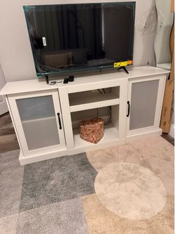 New Amazon 58” Tv Stand  for Cheap