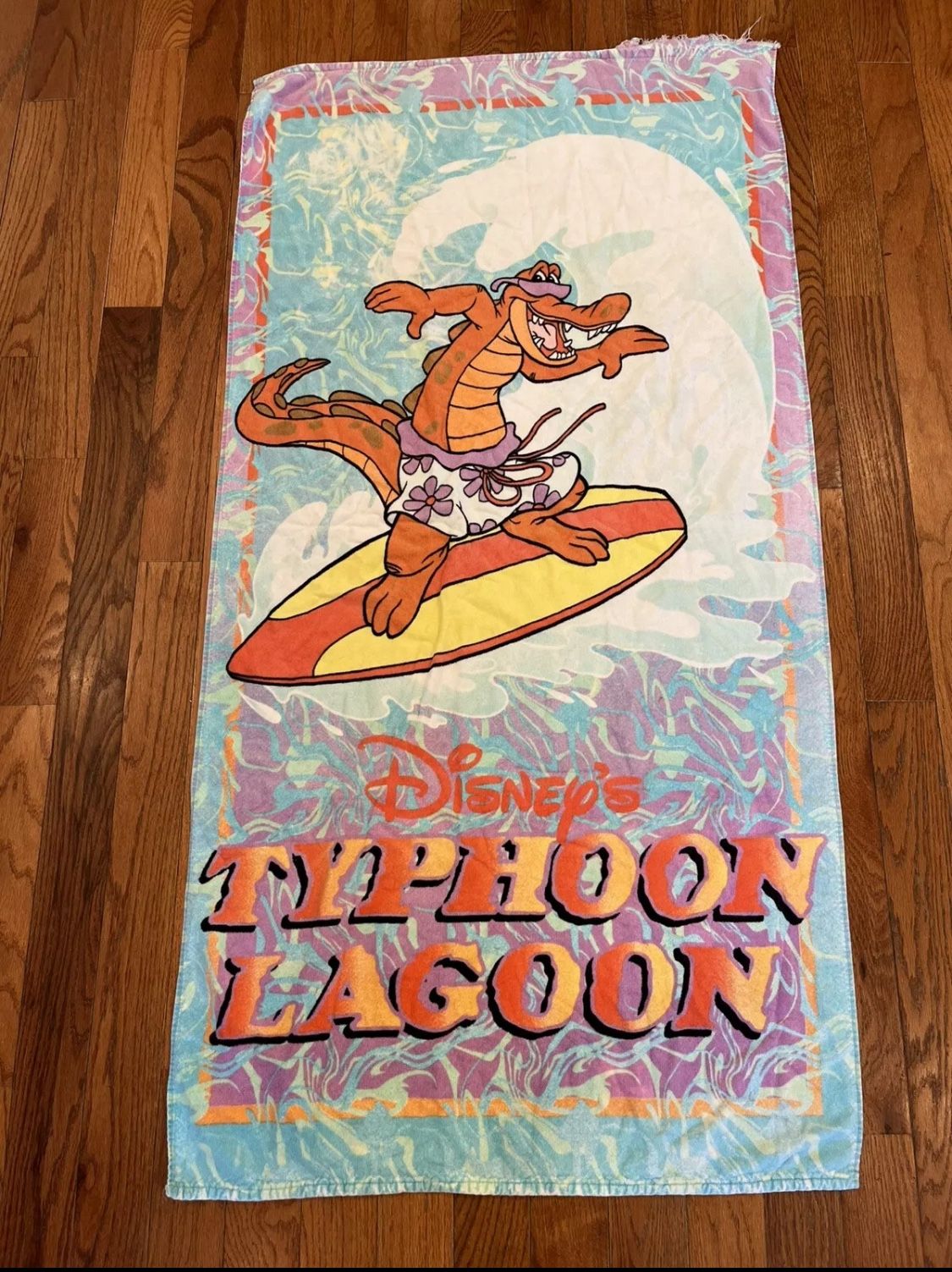 Disney Beach Towel Vintage 90s Y2K Typhoon Lagoon Lagoona Gator Surfing Swim