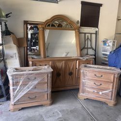 Bedroom Dressers With Mirror 