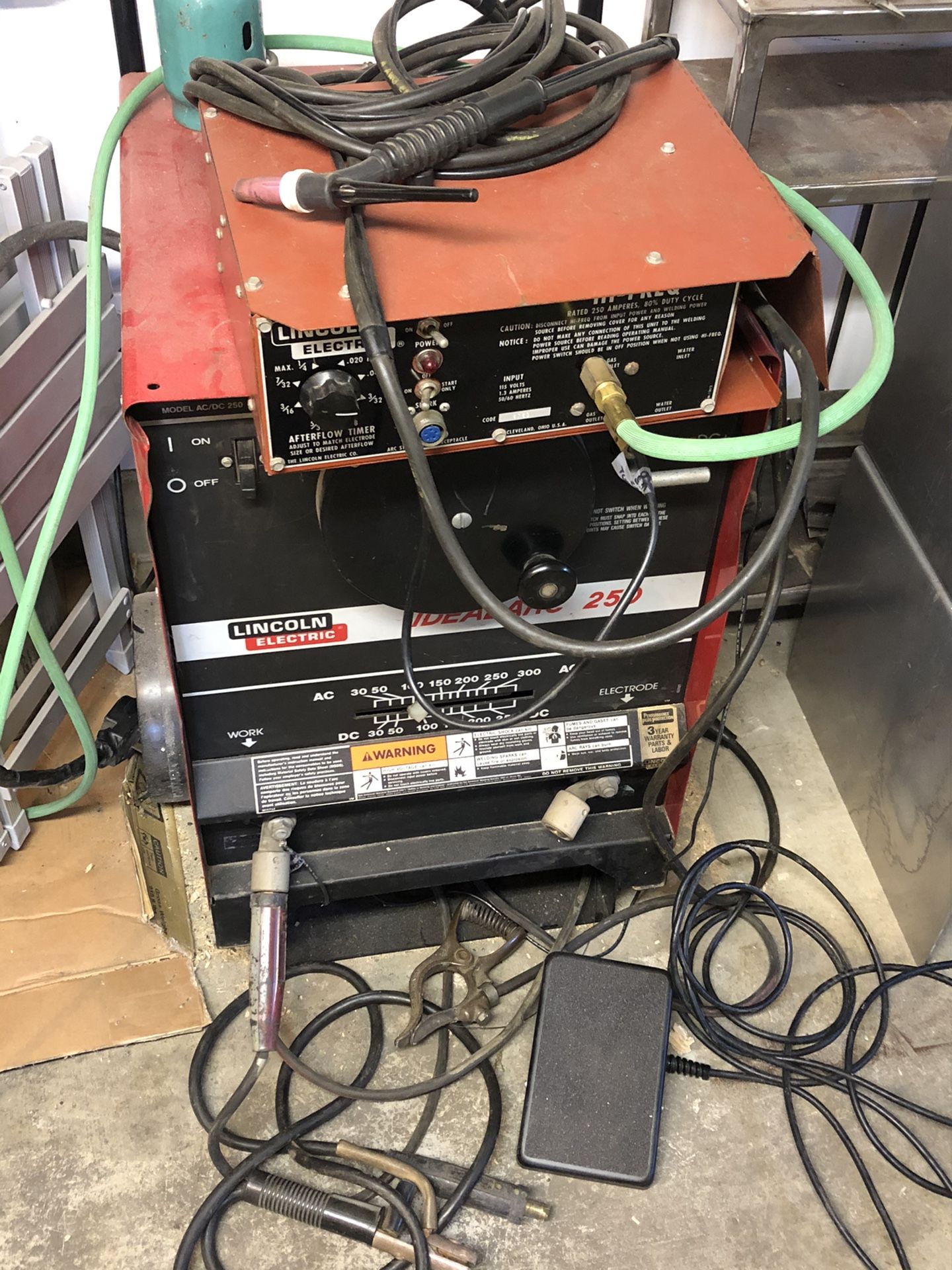 Lincoln Welder