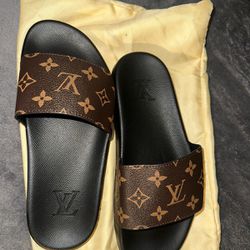 Women Louis Vuitton Sandals