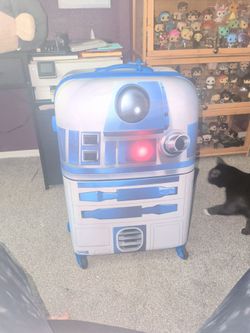 2015 R2D2 American Tourister Hardcase Luggage