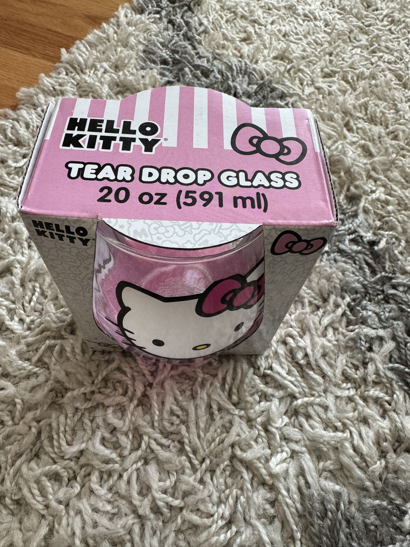 Hello kitty Glass