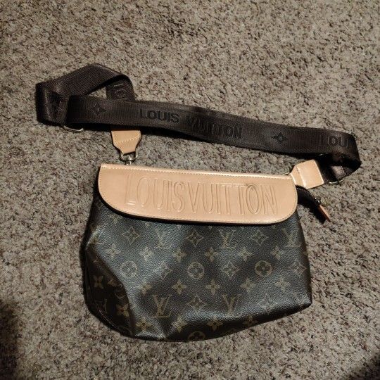 Louis Vuitton Purse