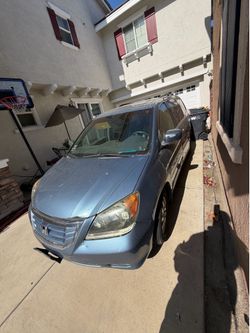 Honda Odyssey 2008 $2000 or OBO