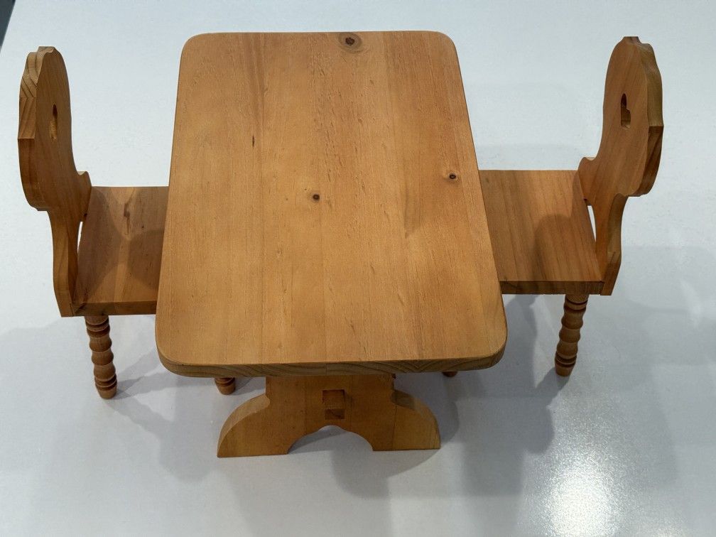 American Girl Doll Kirsten's Trestle Table And Chair Set